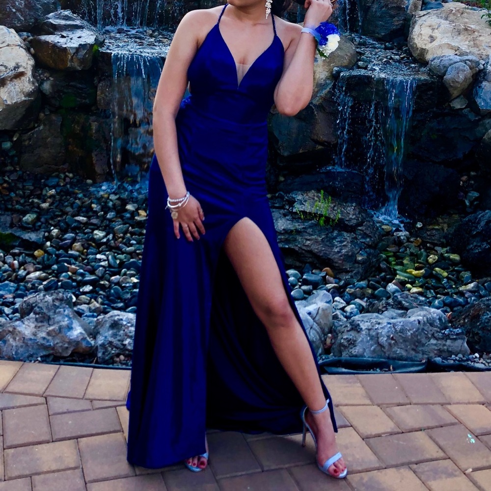 Long blue crossback dress